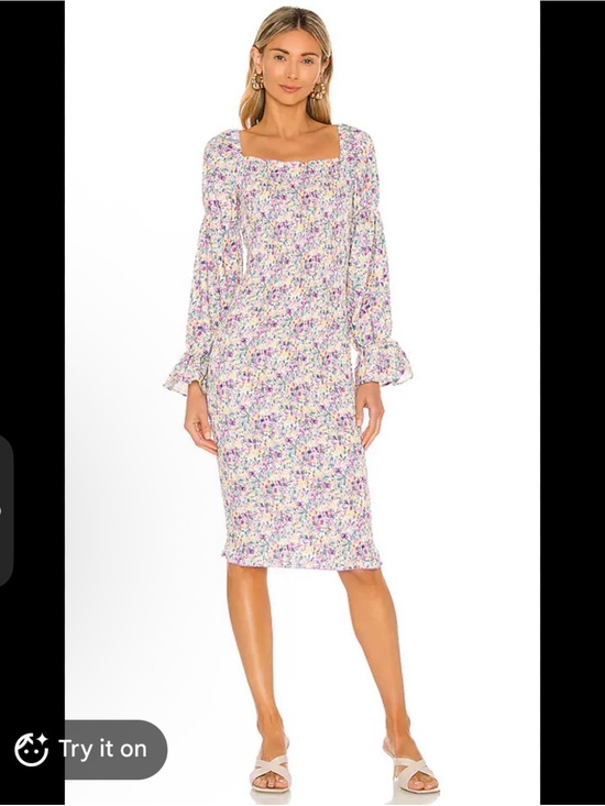 SNDYS. Dresses & Skirts - New Revolve SNDYS Courtney Midi Dress in Lilac Floral Size 8